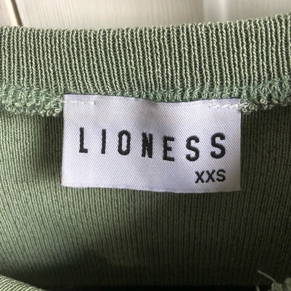 Lioness • Military Minds Dress✨ - Picture 5 of 7